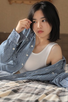 《我的漂亮老师2》免费观看